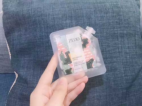 ZEDD复活草植萃补水涂抹式面膜，一款可以装进口袋的新鲜面膜