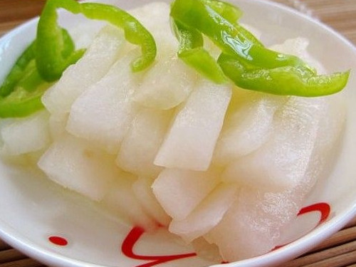 生吃萝卜的功效与作用