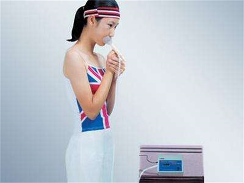 肺活量?€么练