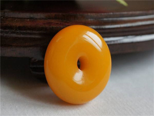 蜜蜡的功效与作用