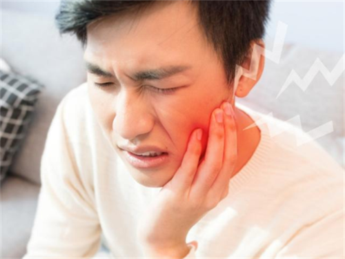 腮帮里面疼是什么原因